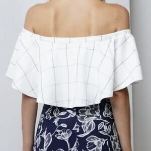 Greylin Grid Off Shoulder Crop Top Sz Medium